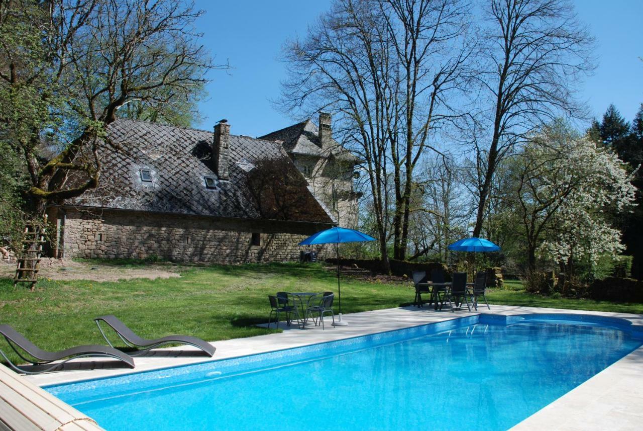 Gites Chateau Le Bois Saint-Julien-aux-Bois المظهر الخارجي الصورة